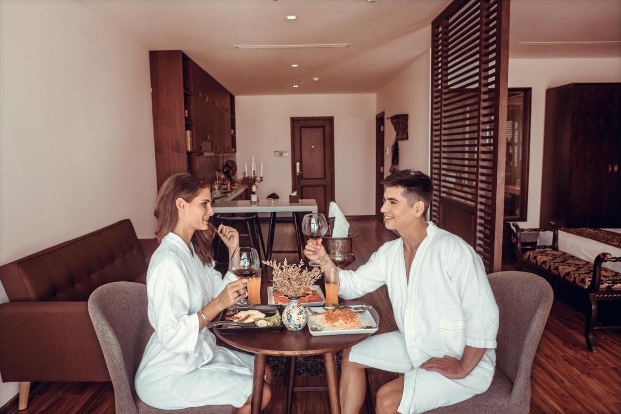 Dong Duong Hotel & Suites - Afternoon Tea Inclusive - Very Central Дананг Екстер'єр фото