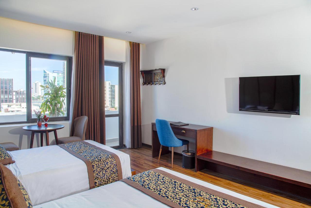 Dong Duong Hotel & Suites - Afternoon Tea Inclusive - Very Central Дананг Екстер'єр фото